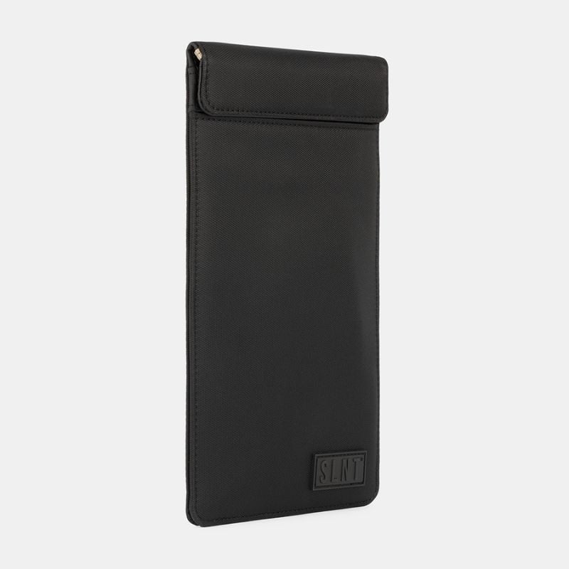 SLNT® Faraday Phone Sleeve