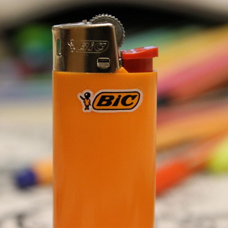 Classic BIC Lighter - Single